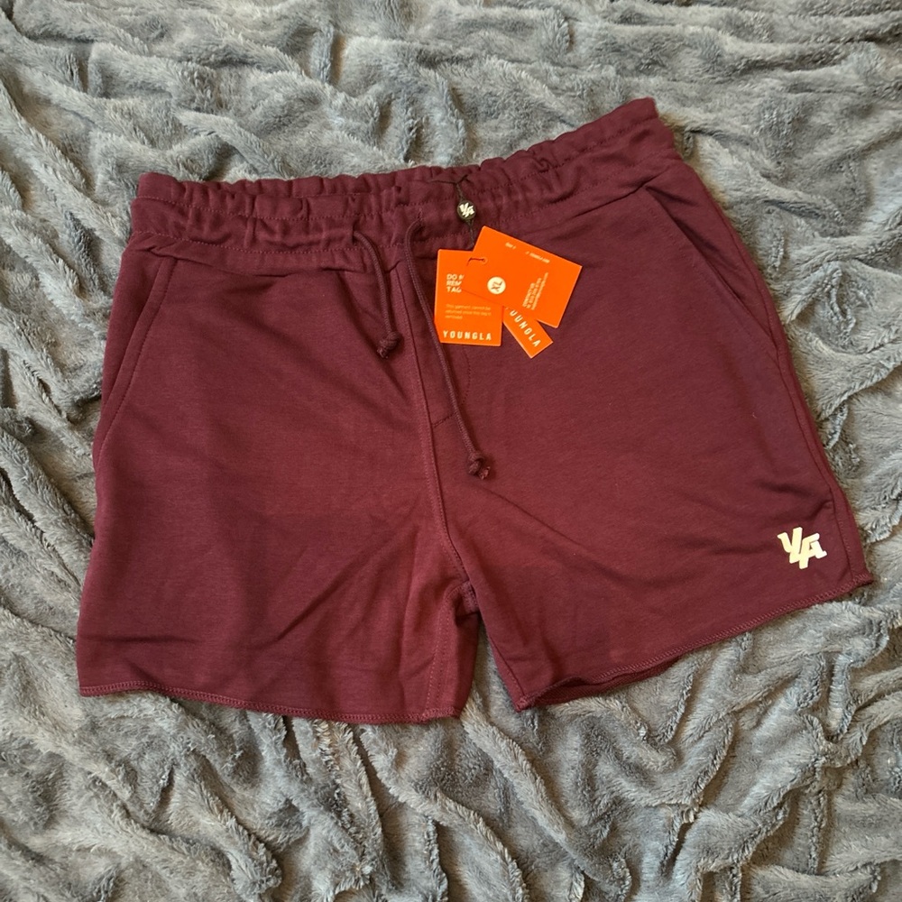 Young LA women’s sweatshorts NWT